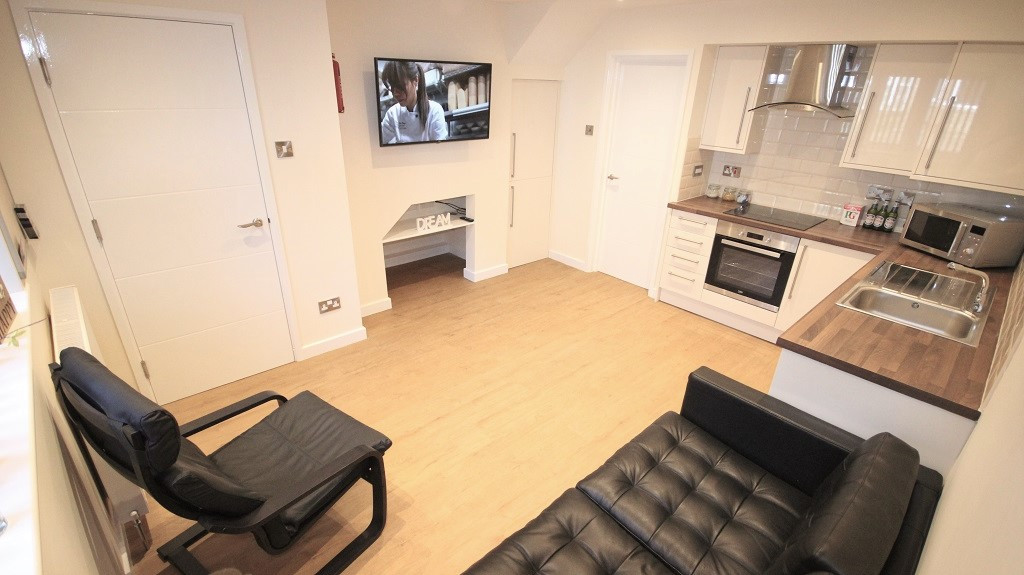 Kitchen/Lounge at 37 Bower Road